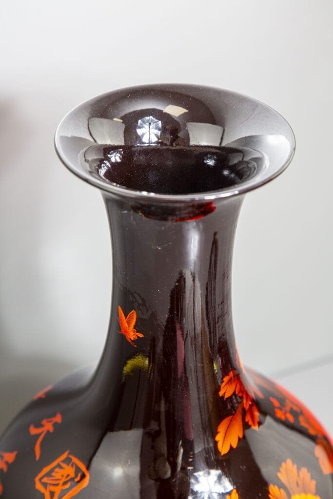 KOKOPRIME black ceramic vase with hand-painted peony design for elegant home display