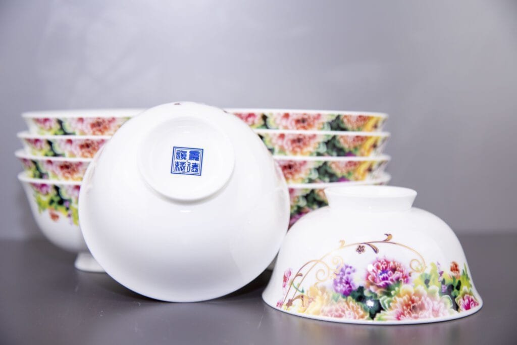 KOKOPRIME 350ml porcelain bowl with hand-painted bamboo for elegant rice or soup servingDescription: Traditional Chinese-style bamboo bowl made of porcelain, with graceful green leaf design, ideal for home or gifting.